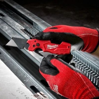 Cutter milwaukee couteau