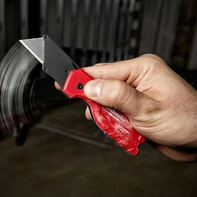 Cutter milwaukee poignée