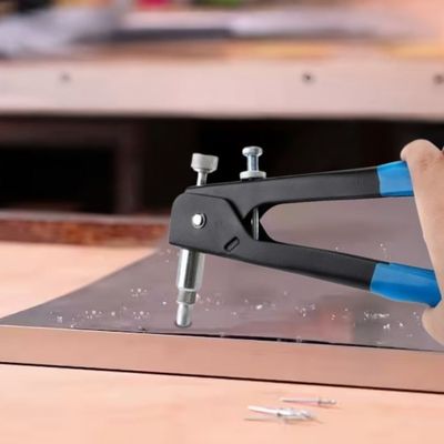 PINCE A RIVET - BLEU