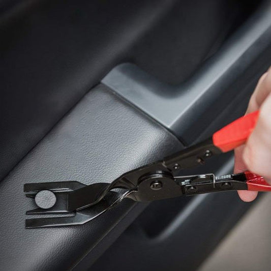 Pince à rivet rouge et bleu porte