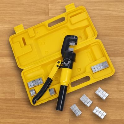 PINCE A SERTIR HYDRAULIQUE JAUNE BOITE