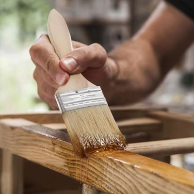 Pinceau-peinture-Toyvian-chaise