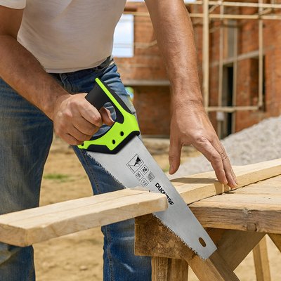 Scie égoïne professionnelle planche