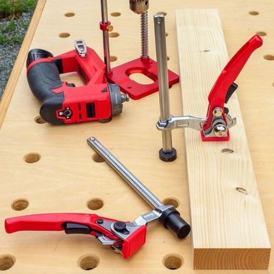 Serre-joint-de-rail-trous