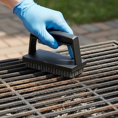 Brosse métallique Manuelle pour bbq rouille