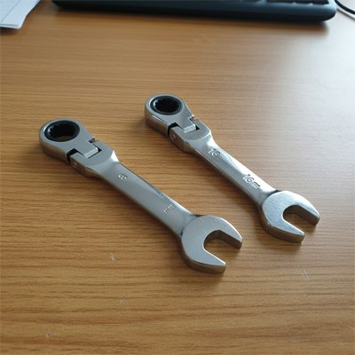 Clé plate à cliquet mini gris