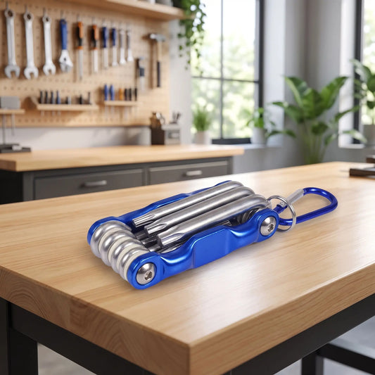 Clé Torx Trousseau pliable sur une table de bois